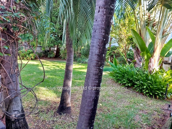 Stunning 4-Bedroom Villa with Pool in Albion, Mauritius!